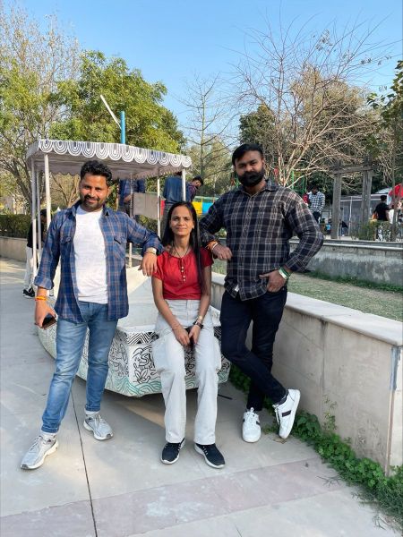 3C2EDB72-EB24-43EF-B0F9-FBB0A05FEA29