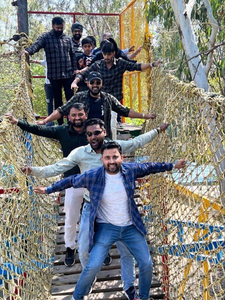 8FE90E6D-8989-419D-8E91-ADF203D6B3A8